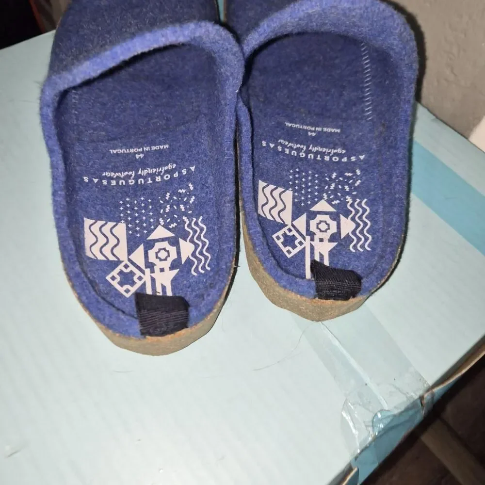 ASPORTUGUESAS Wool Slippers Men's Blue and Purple Slippers